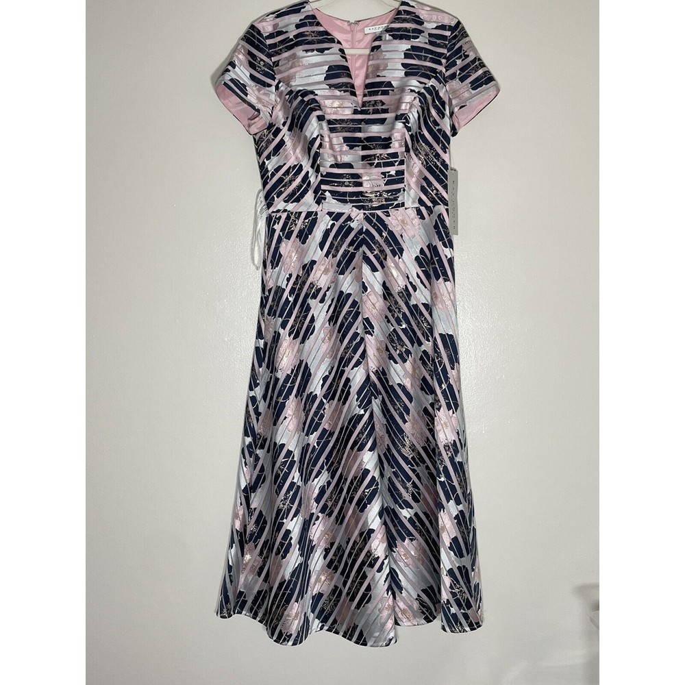 KAY UNGER New York  Metallic Floral Dress Size 8-NEW WITH TAGS
